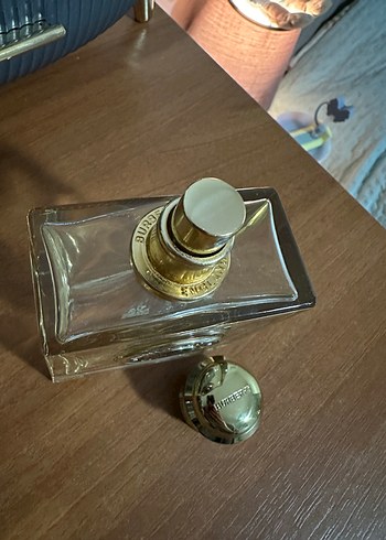 Burberry Goddess Kadın Parfüm Şişesi 100ml EDP - Görsel 4