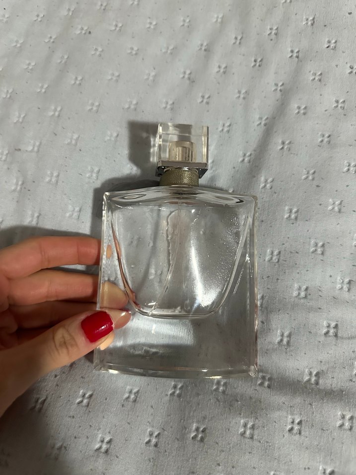 Lancôme La Vie Est Belle Parfüm Şişesi - Görsel 2