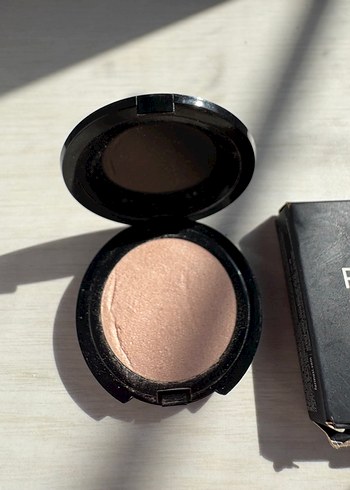  Beden Farmasi highlighter