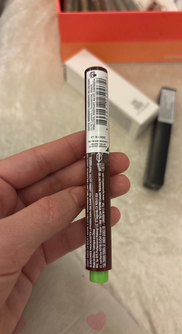 NYX fat oıl 11 ın a mood - Görsel 3