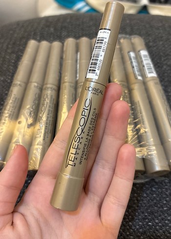 Bej Gri L'Oréal Teleskopik Maskara - Görsel 2