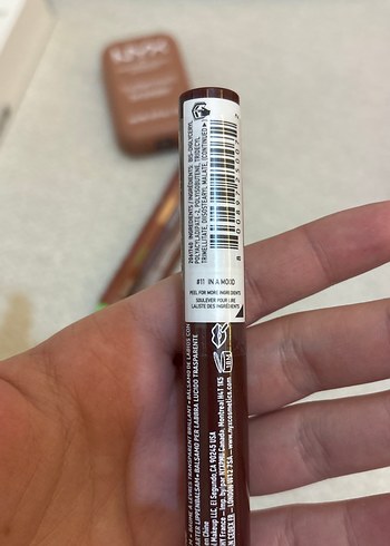 NYX Parlak Haki Renk Dudak Parlatıcısı - Görsel 3