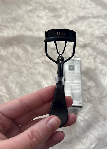 Dior Siyah Kirpik Kıvırıcı - Görsel 5