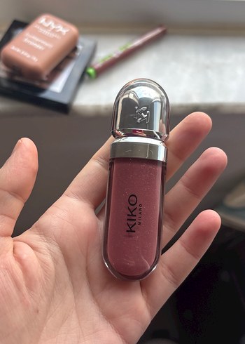 NYX Ultimate Göz Farı Paleti ve Buttermelt Bronzer - Görsel 7