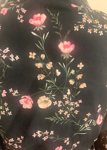 Çiçek Desenli Siyah Uzun Kadın Sabahlık - Görsel 6