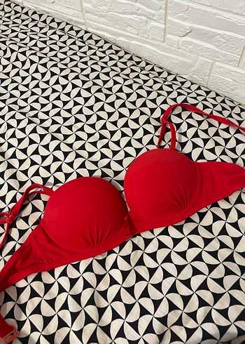 Penti Kırmızı Kadın Bikini Üstü
