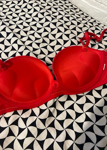 36 Beden kırmızı Renk Kırmızı Kadın Bikini Üstü