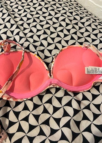 34 Beden pembe Renk Pembe bikini