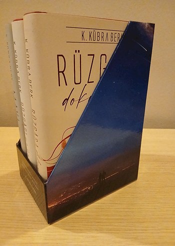  K. Kübra Berk Üçlü Roman Seti