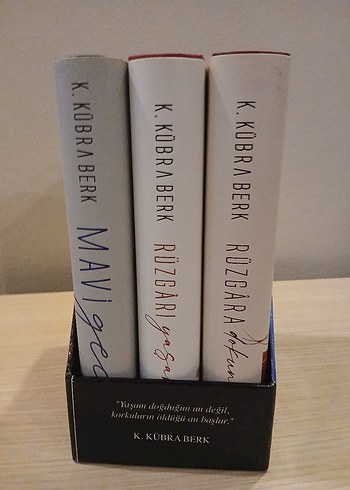 K. Kübra Berk Üçlü Roman Seti