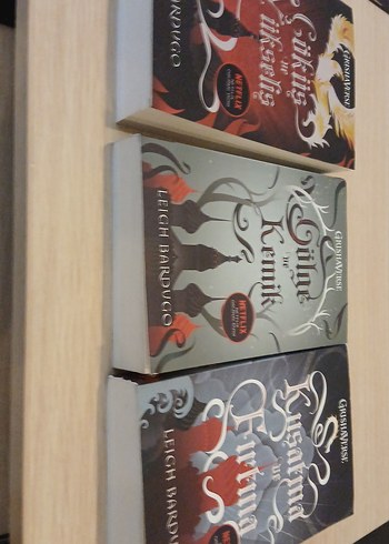  Beden Leigh Bardugo Üçlü Roman Seti
