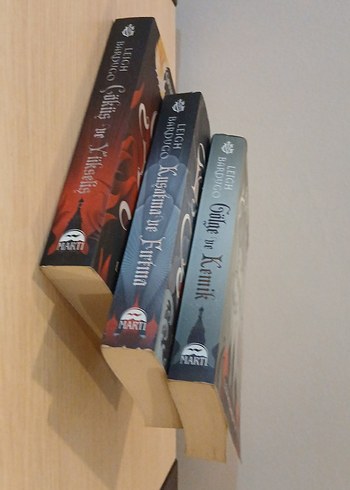 Leigh Bardugo Üçlü Roman Seti