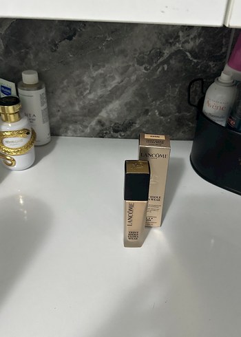 Lancome Teint Idole Ultra Wear Fondöten - Görsel 2