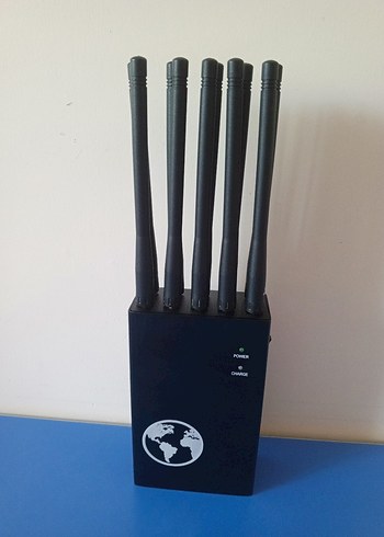 Siyah Çoklu Antenli Güç Bankası
