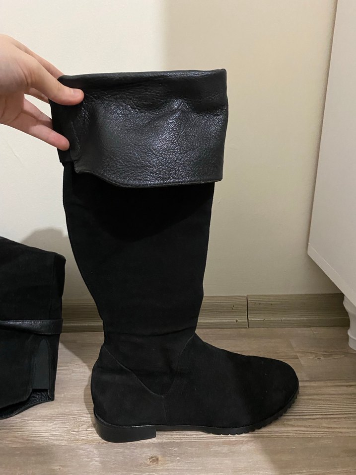 Siyah Süet Tokalı Dizüstü Çizme içi tüylü 2şekil kullanıma uygun - Görsel 3