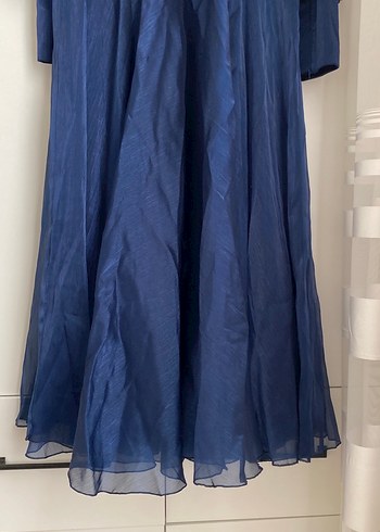 Lacivert Kadın Uzun Abiye Elbise Kuşaklı 1 kere giyildi - Görsel 7