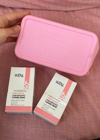 Wou Pink Touch Ton Eşitleyici Güneş Kremi SPF 50+ - Görsel 2