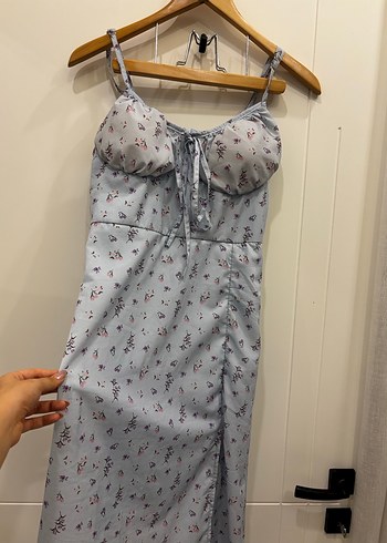 m Beden Mavi Çiçek Desenli Uzun Elbise