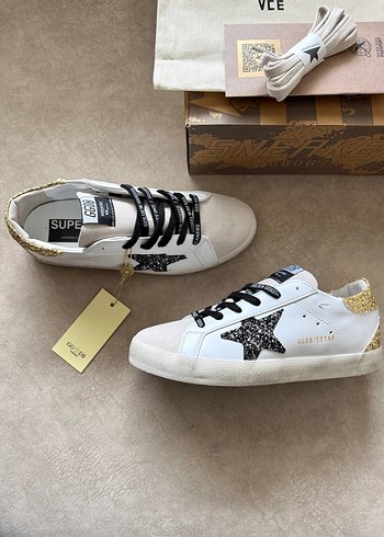 39 Beden Golden Goose Deluxe Sneaker