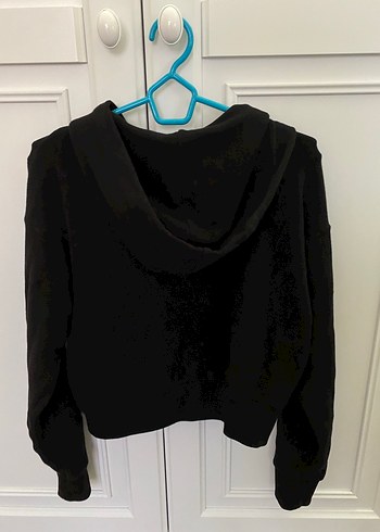 Siyah Kapüşonlu Fermuarlı Kadın Sweatshirt