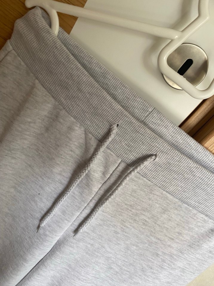 Gri Midi Kadın Rahat Kesim Eşofman Altı - Görsel 2