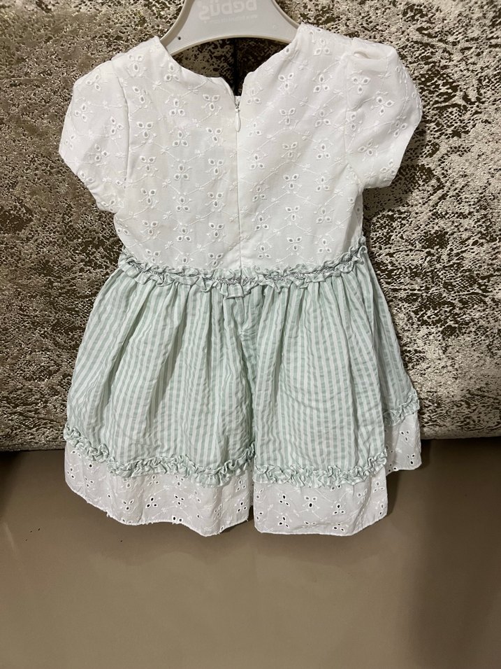 Kız Çocuk Beyaz Nakışlı Elbise - Görsel 2