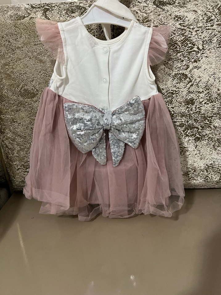 Kelebek İşlemeli Pembe Kız Çocuk Elbise - Görsel 2