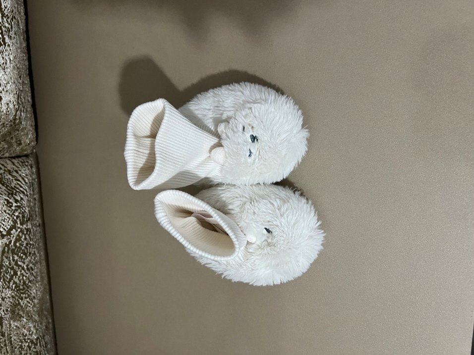 Kız Çocuk Beyaz Peluş Ev Terliği - Görsel 3