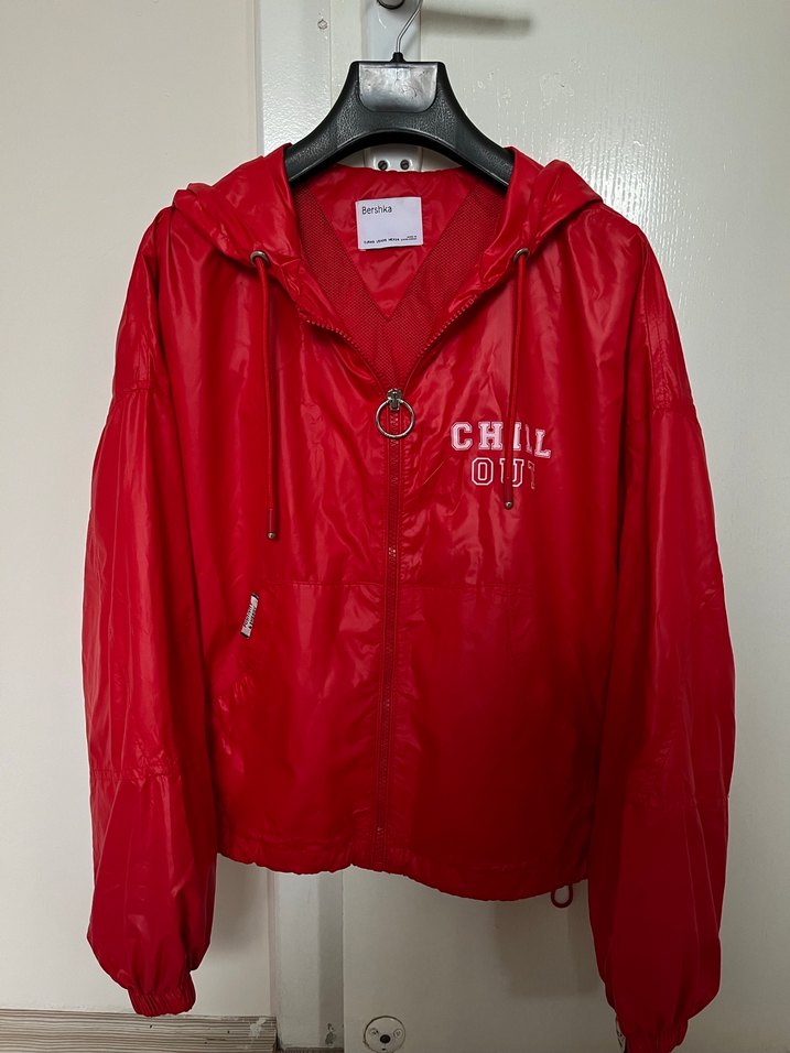 Bershka Kırmızı Kadın Yağmurluk - Görsel 4