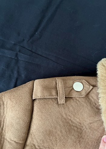s Beden kahverengi Renk Stradivarius Kahverengi Süet Kürklü Kadın Ceket