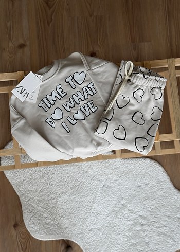 Beyaz Kalp Desenli  Kız Takım - Görsel 3