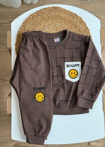 Kahverengi Takım - Görsel 2