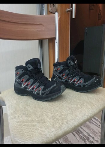 salomon cocuk botu