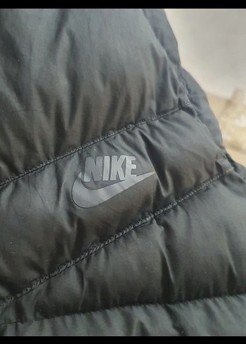 10 Yaş Beden siyah Renk nike cocuk montu