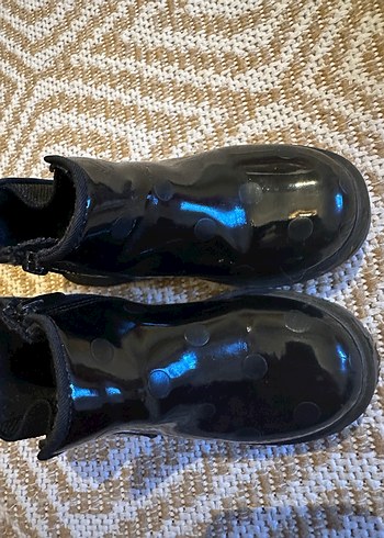 Zara Kız Çocuk Siyah Lastik Botlar Minnie Desenli - Görsel 2