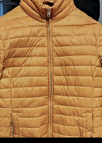 Bej Parlak Kadın Kışlık Mont Fermuarlı