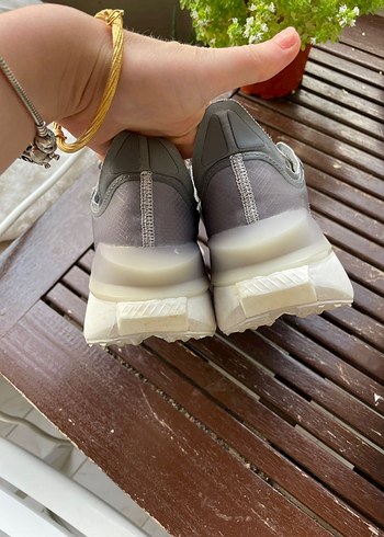 Adidas unisex spor ayakkabı - Görsel 7