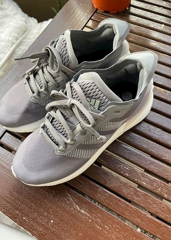 Adidas unisex spor ayakkabı - Görsel 4