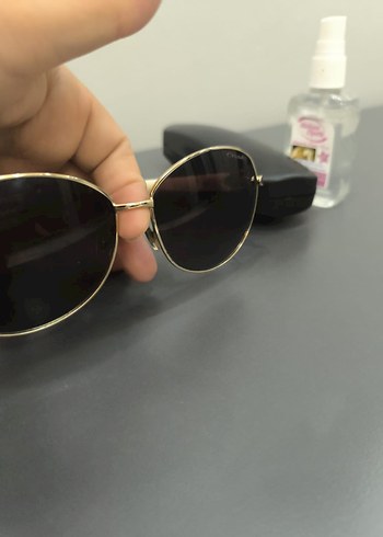 Beyaz Parlak Kadın Güneş Gözlüğü - Görsel 7