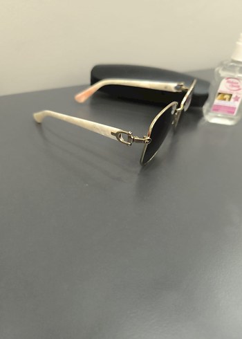 Beyaz Parlak Kadın Güneş Gözlüğü - Görsel 3