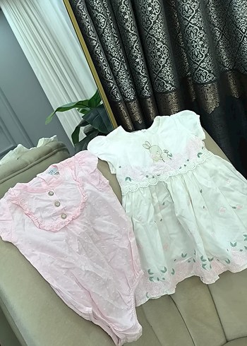 Düğmeli Pembe Nakışlı Bebek Kız Tulumu - Görsel 5