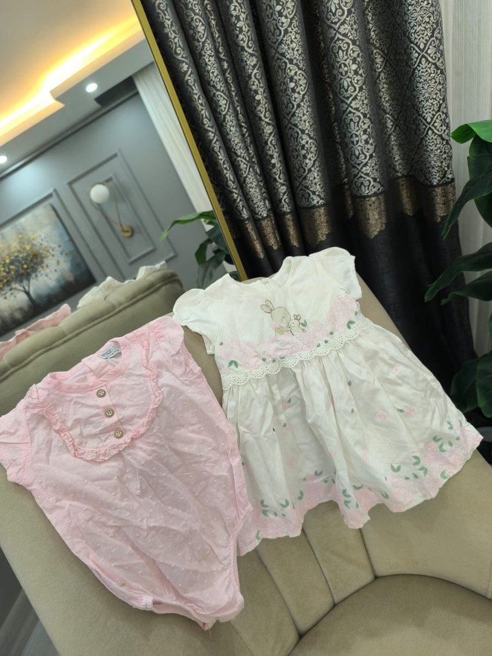 Düğmeli Pembe Nakışlı Bebek Kız Tulumu - Görsel 2