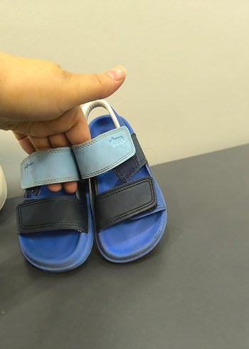 Mavi Erkek Çocuk Cırt Cırtlı Kauçuk Sandalet bı çift terlik - Görsel 2