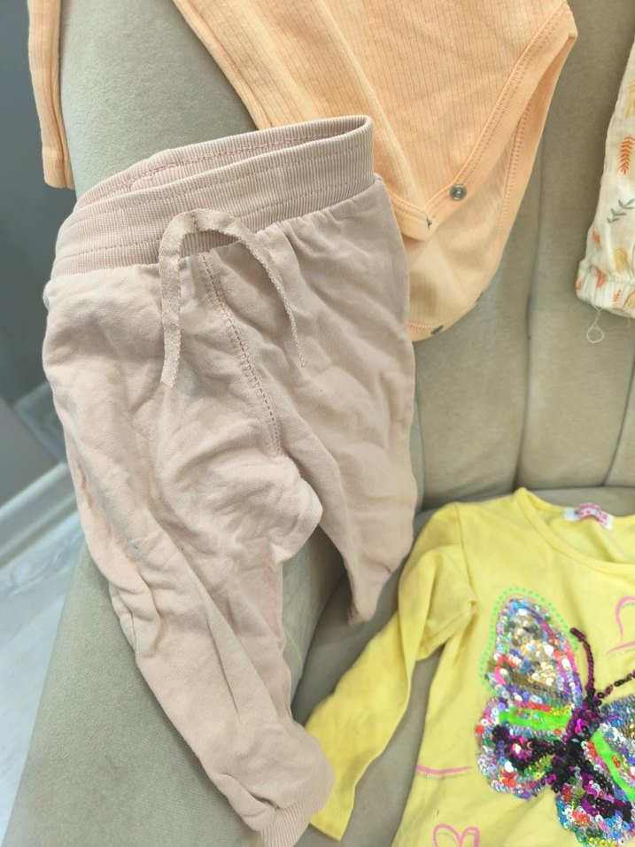 Renkli Kelebek Nakışlı Bebek Kız Takımı 5 parça sorunsuzlar - Görsel 4