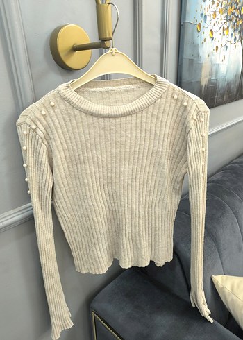 İnci Detaylı Bej Kadın Triko Kazak - Görsel 2