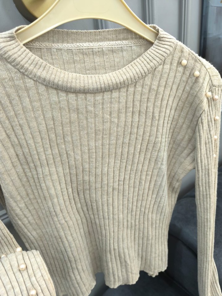İnci Detaylı Bej Kadın Triko Kazak - Görsel 4