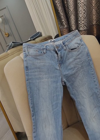 Gri Tokalı Mavi Midi Boy Kadın Denim Pantolon - Görsel 3