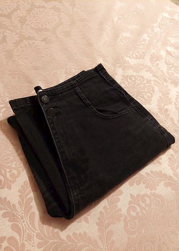 Siyah kot pantolon