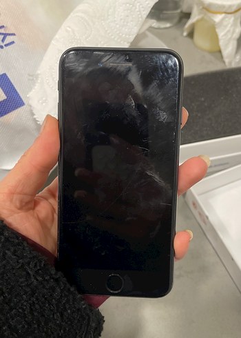 Siyah iphone 7 - Görsel 2