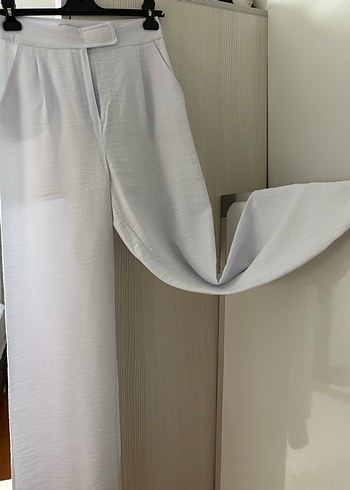 Beyaz Kadın Keten Görünümlü Kumaş Pantolon